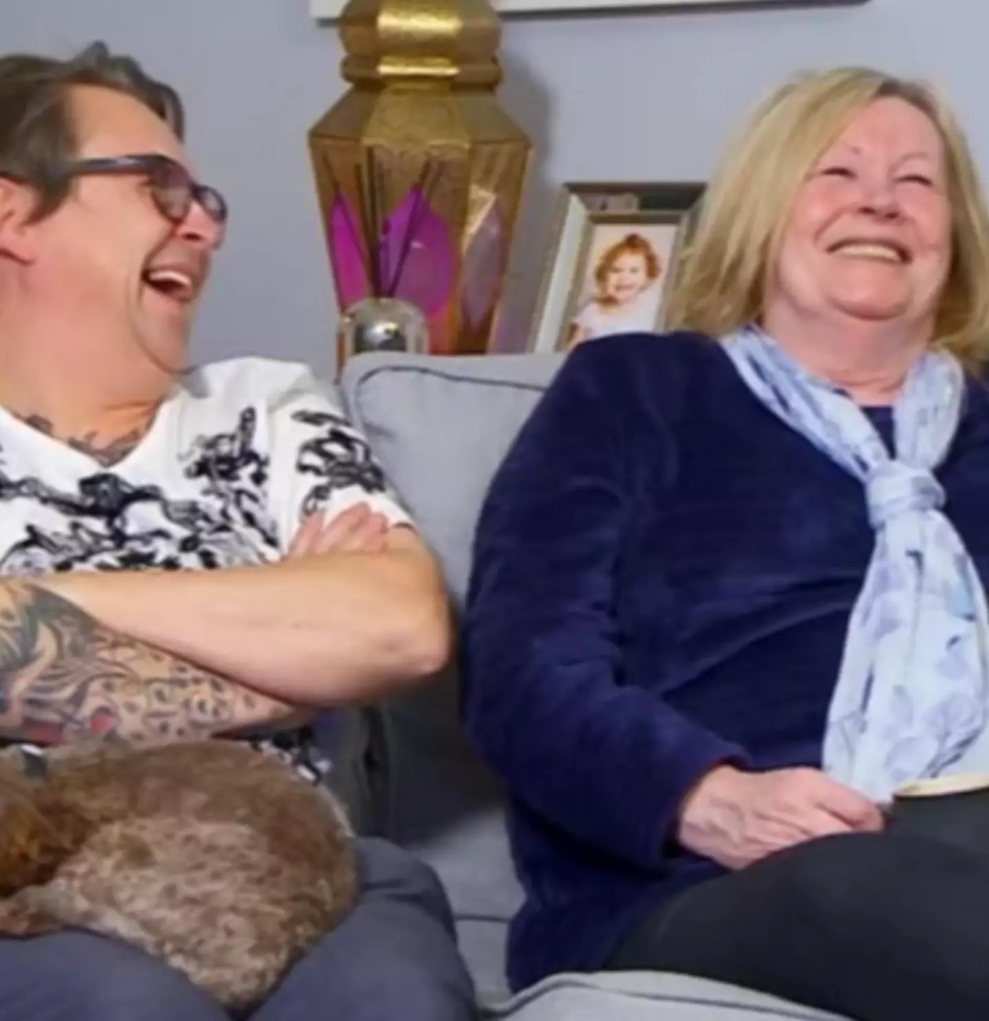 Fans have rushed to social media to share their condolence messages.