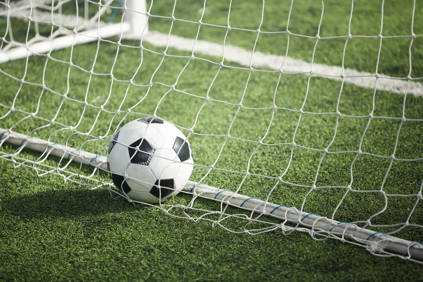 The National Police Chiefs' Council (NPCC) has issued a fresh warning on domestic violence during the Euros. (Iancu Cojocar / 500px / Getty Images)