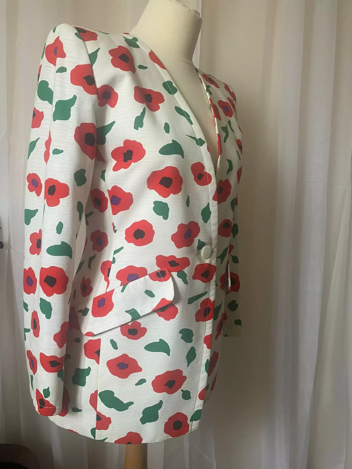 The bargain hunter nabbed the designer YSL blazer for a fraction of its original price.