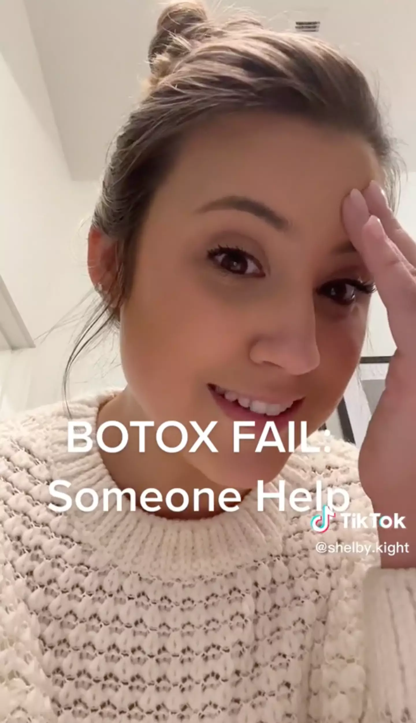 Hooks shared her 'Botox fail' on TikTok.