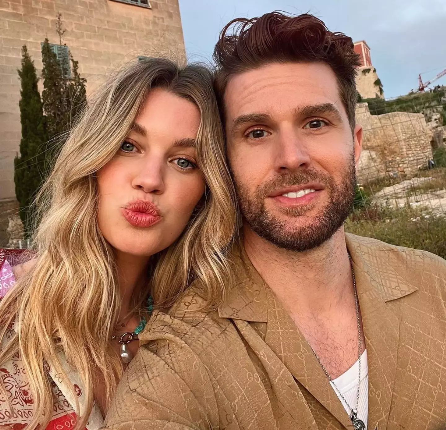 Dommett with wife Hannah Cooper (Instagram/@hannah_cooper_)