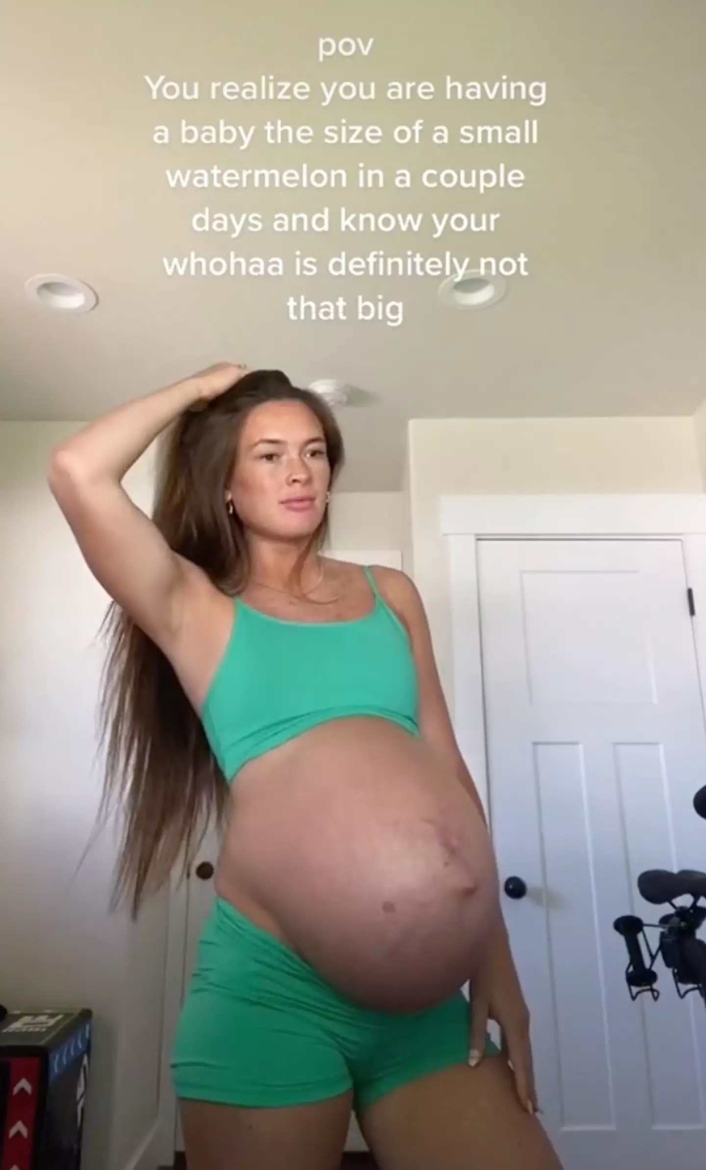 Kenzie showed off her baby bump.