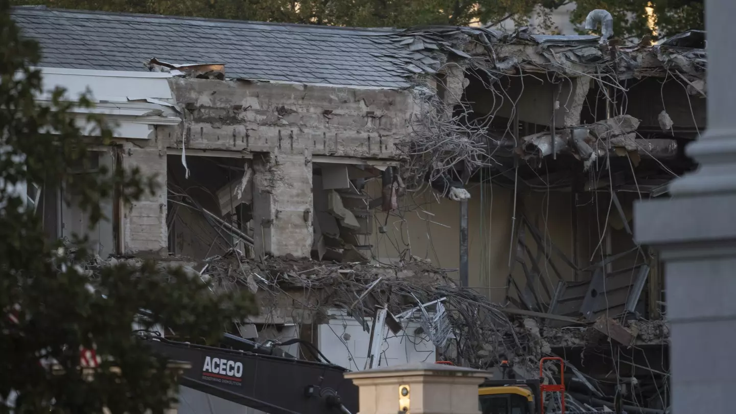 Donald Trump is tearing down part of White House to build $250,000,000 ballroom