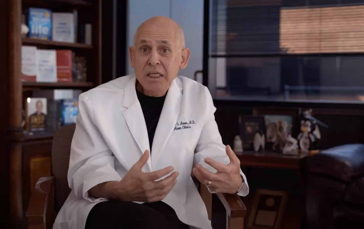Dr Daniel Amen discussed Bieber's misdiagnosis on the doc (YouTube/Justin Bieber)