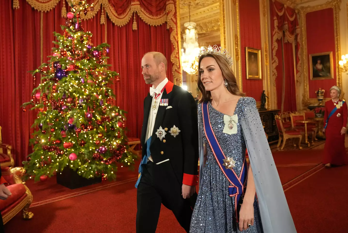 Kate Middleton defended after royal fans call out detail in Christmas card photo