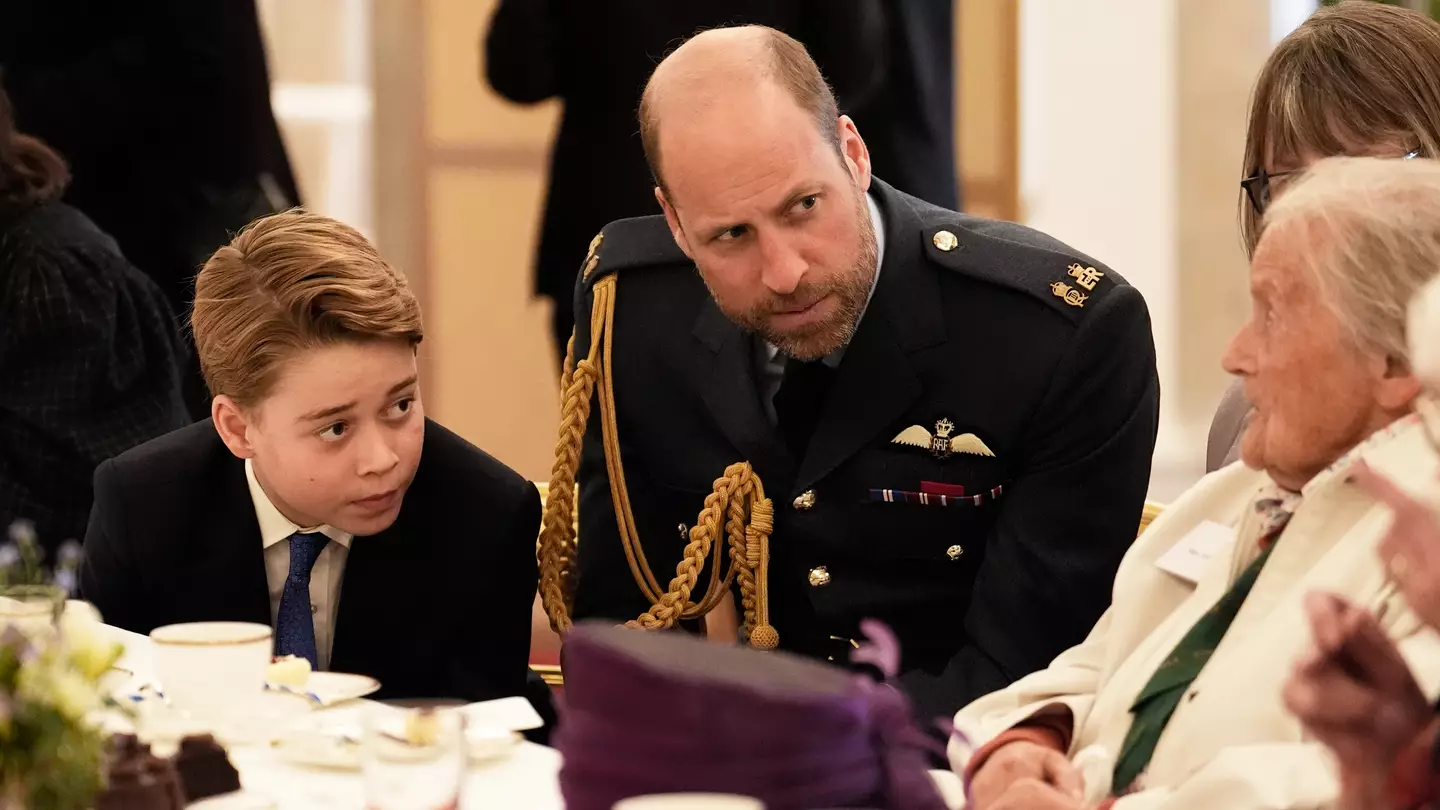 New photos of Prince George leave critics seriously unimpressed
