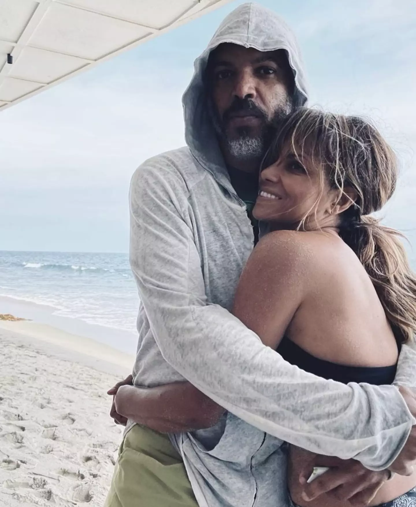 The Hollywood A-lister and her boyfriend, Van Hunt (Instagram/@halleberry)