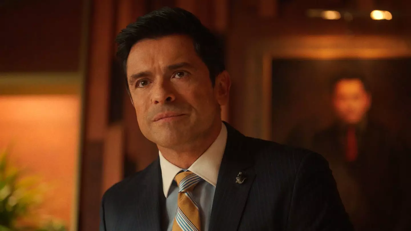 Riverdale Creator Teases Hiram's Fate After Death Scene