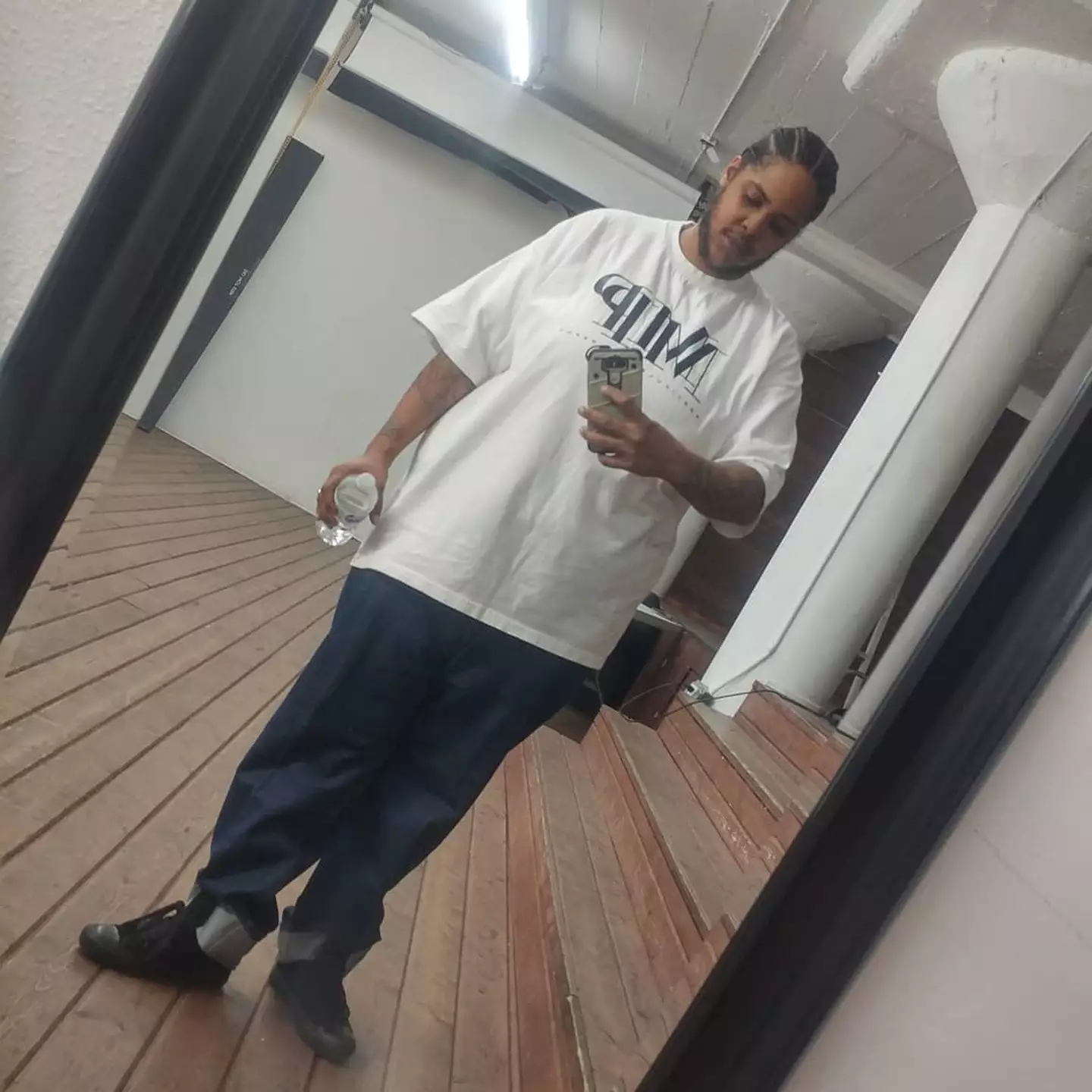 People would make mean comments about her appearance.