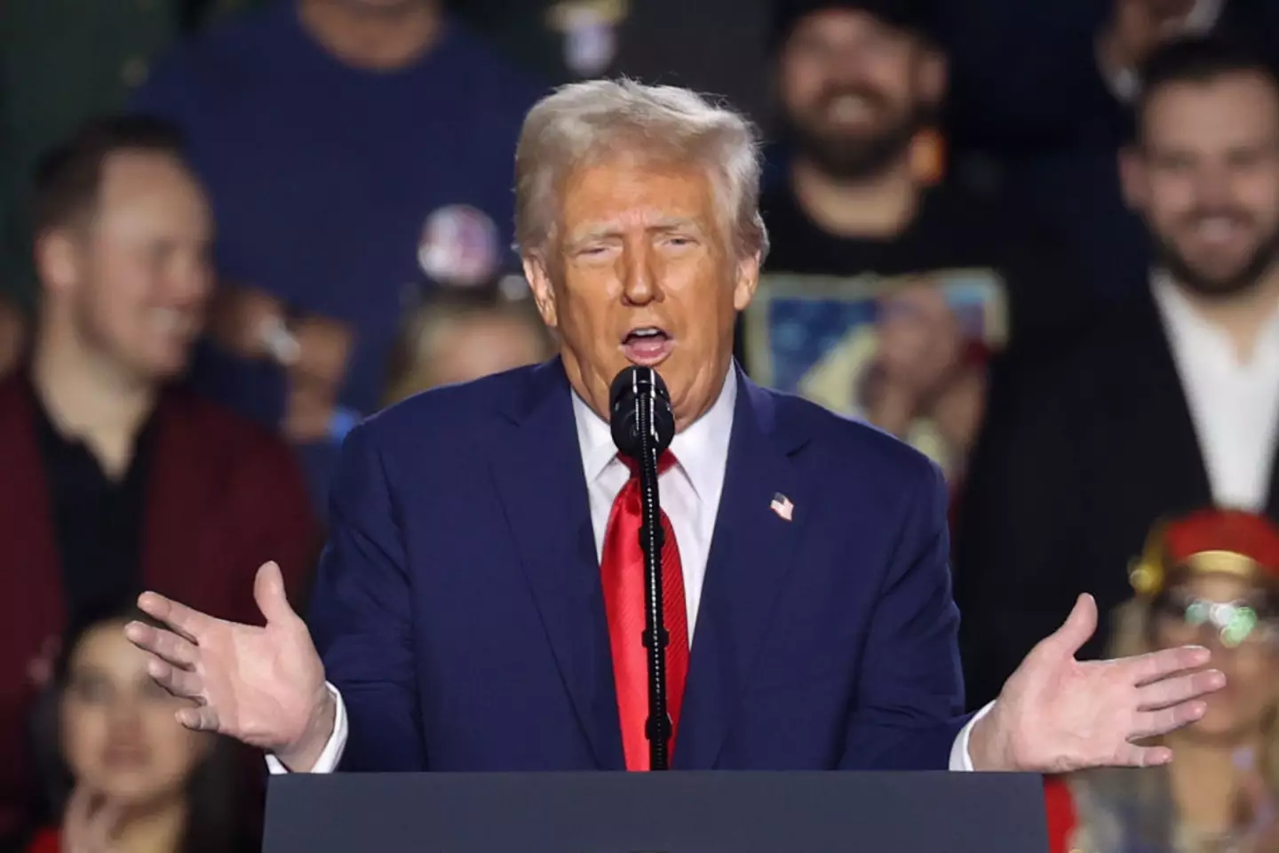 Could Donald Trump's climate policies influence this year's Doomsday Clock time? (Ian Maule / Stringer / Getty Images)