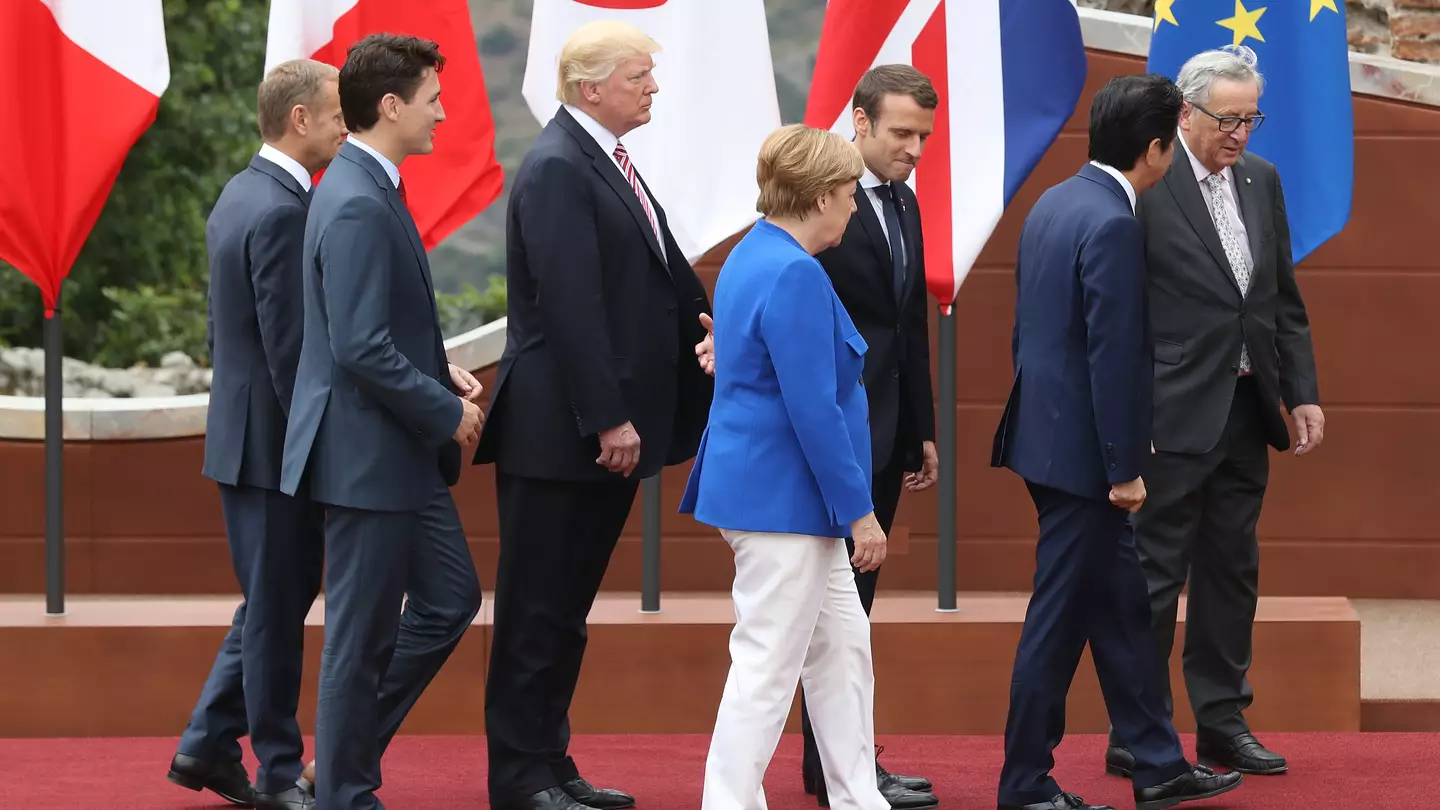 Trump ignites conspiracy theory after people question bizarre detail in photo