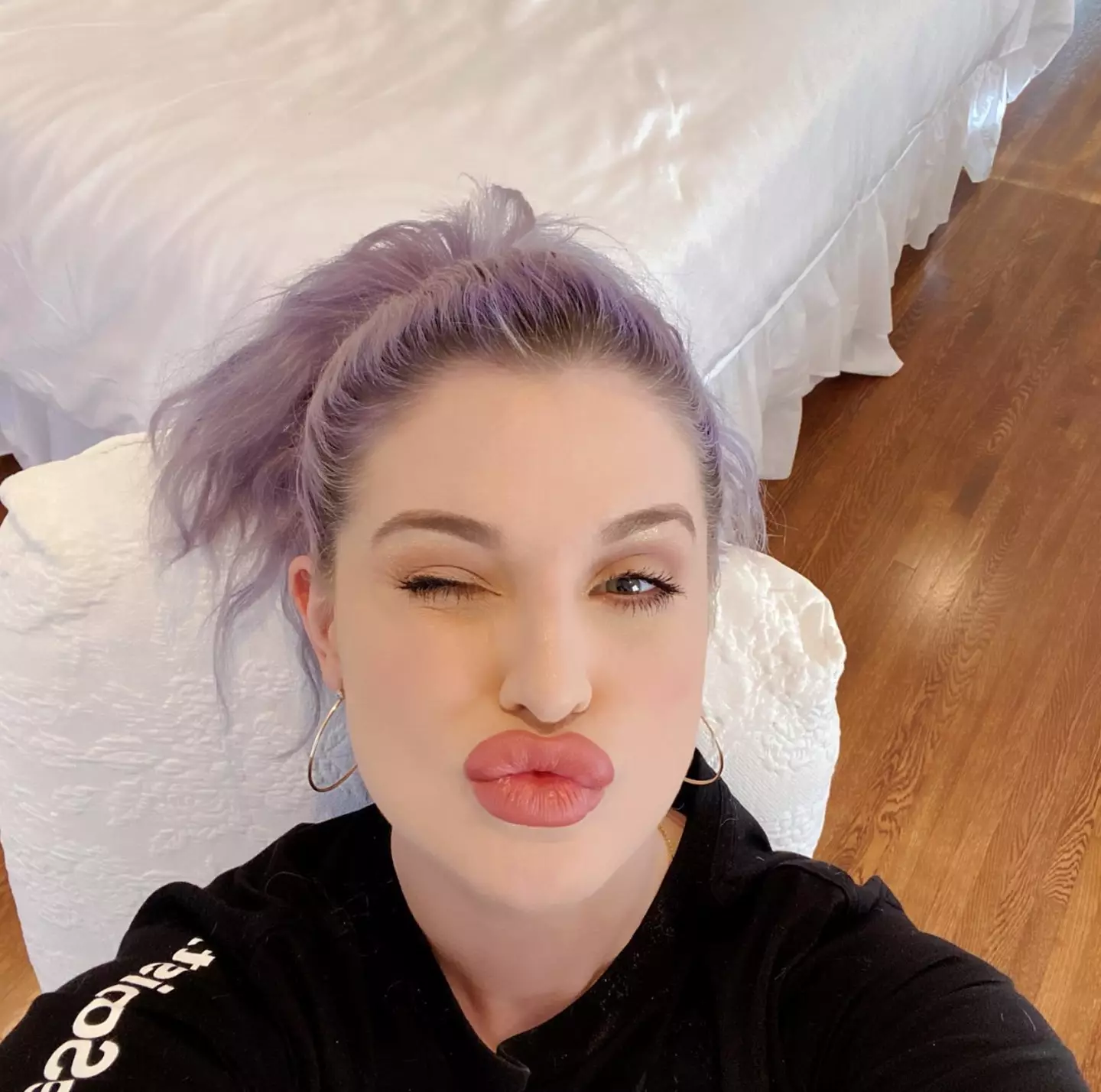 Kelly Osbourne surprised her fans with the news on Thursday. (