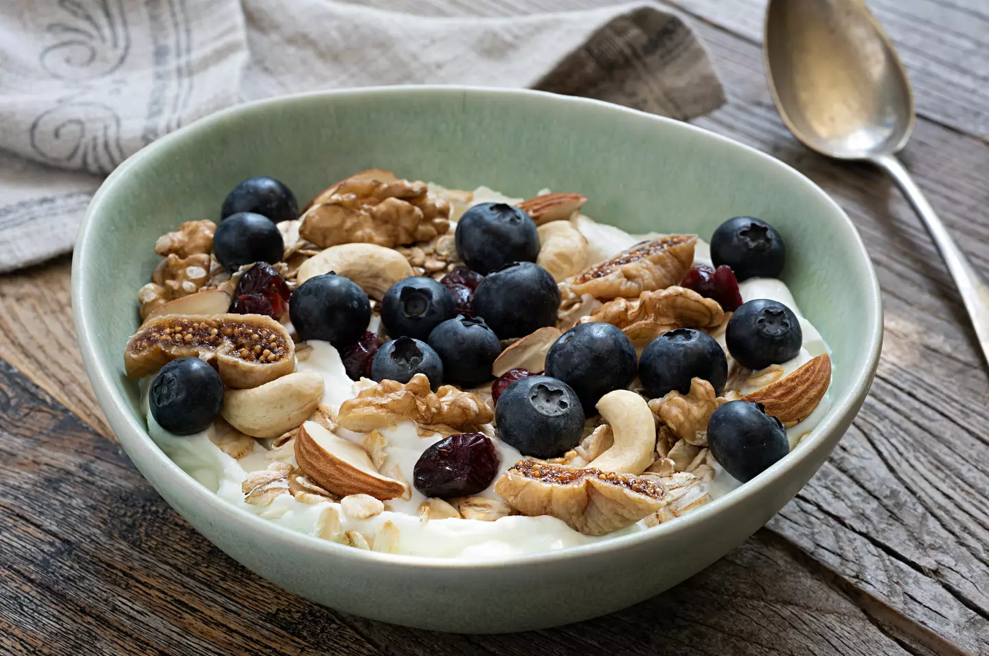 It's the most important meal of the day, but are you making the most of it? (BURCU ATALAY TANKUT/Getty Images)