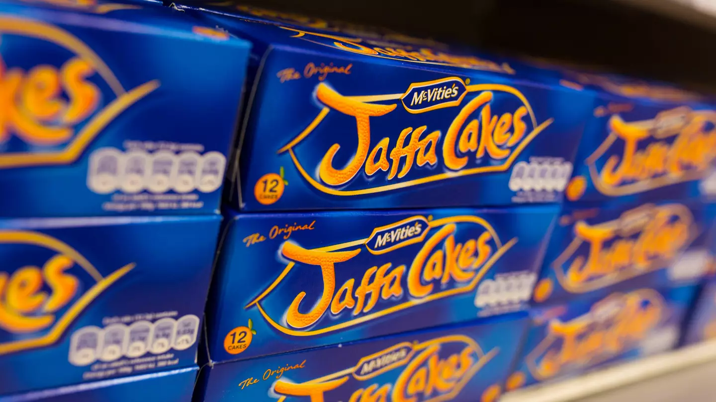Women Point Out Heartbreaking Detail About Officer Being Sacked Over Jaffa Cakes