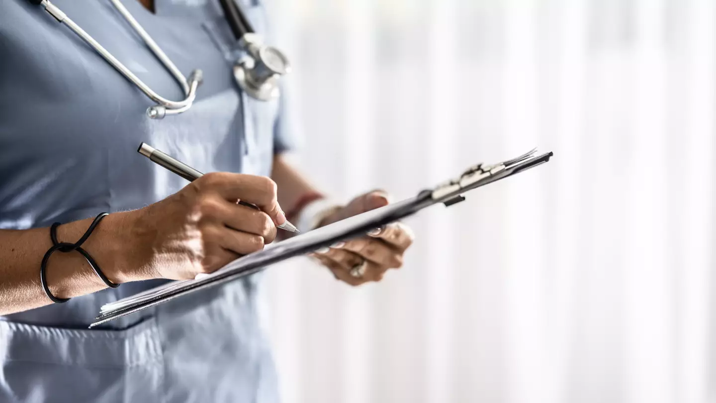 Doctor reveals these three smells could be sign of 'invisible killer'