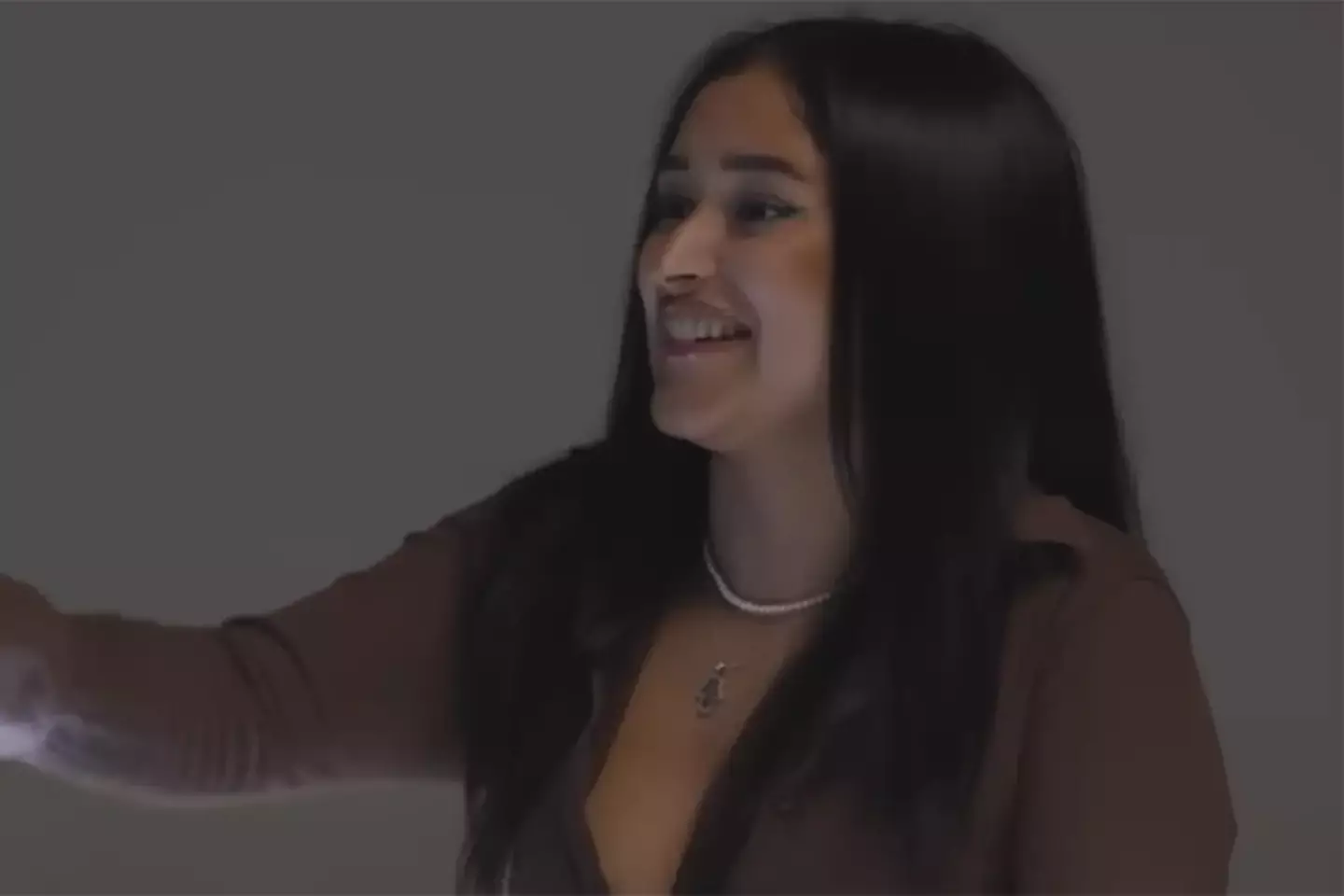 Maria also reached for the button, but was too slow.