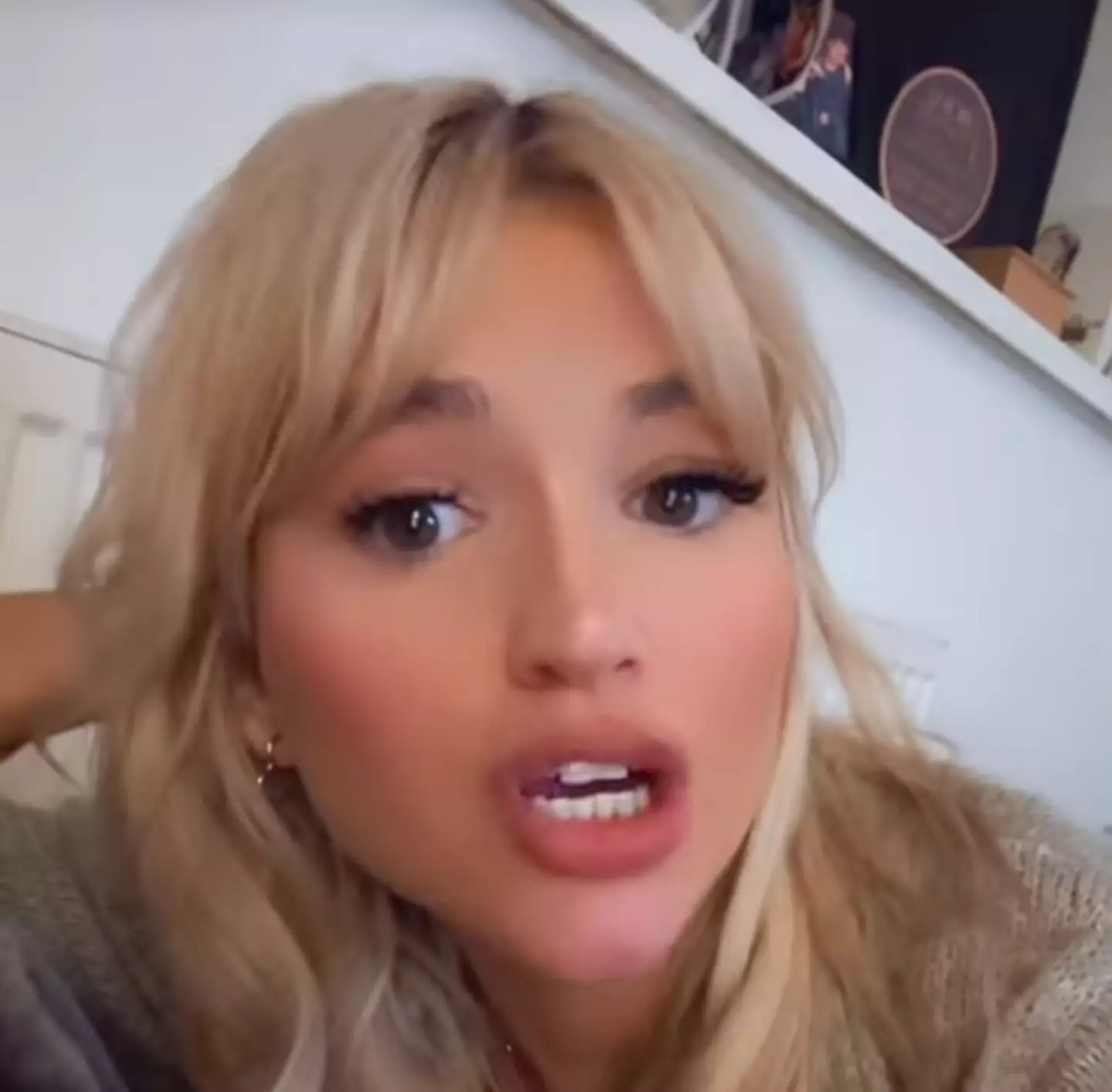 Sacha addressed her concerns over Ross' 'temper' on her Instagram story (Instagram/@sacharjones)