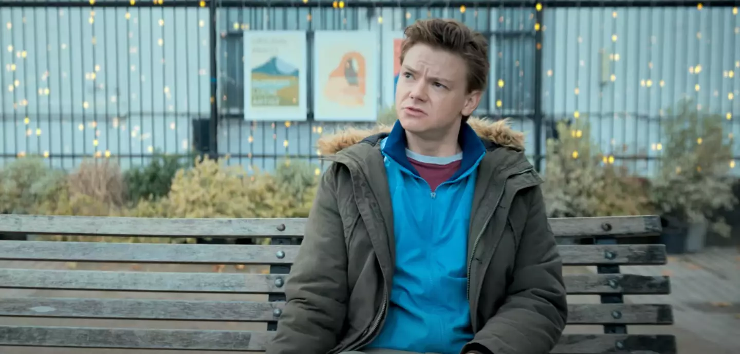 Thomas Brodie-Sangster has recreated a number of iconic Love Actually scenes in a new Christmas ad (YouTube/Google UK)
