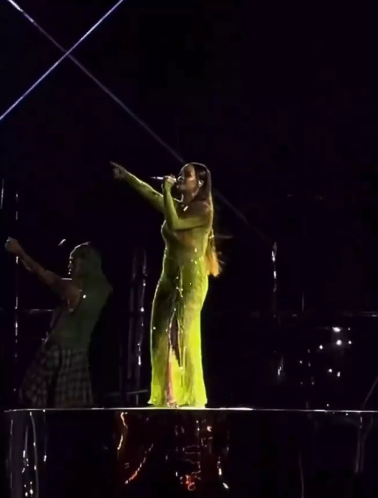 Rihanna took to the stage last Friday (1 March) to deliver an iconic pre-wedding performance.