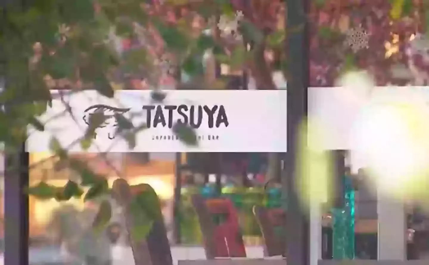 A restaurant in Australia has come under fire after allegedly serving a salad with a dead rat in it (9 News)