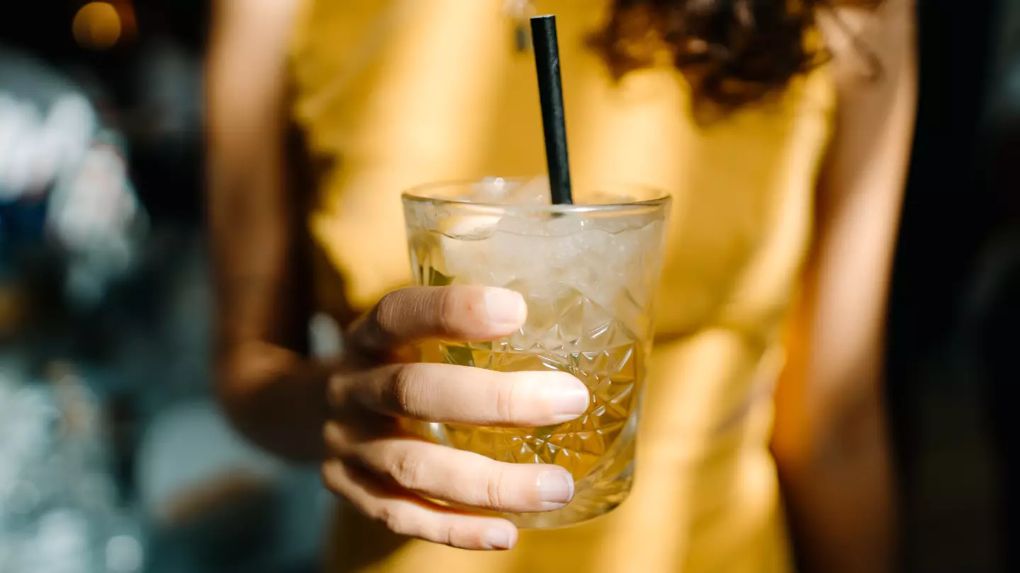 Psychotherapist reveals how a ‘normal’ person thinks about alcohol and warns it might ‘upset a lot of people’