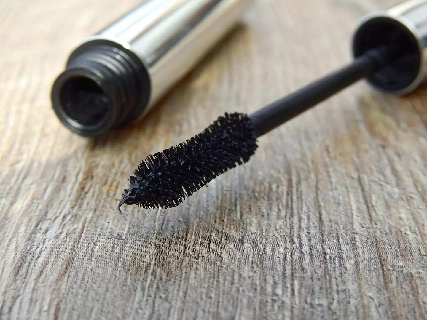 It can feel so hard to find a reliable, but decently-priced, mascara.