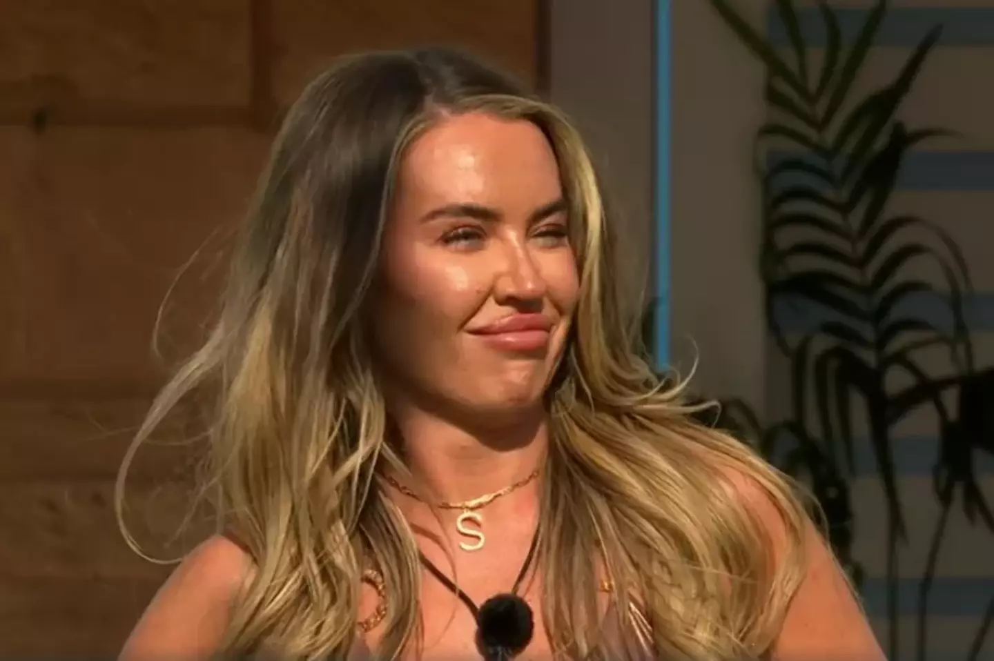 Samantha may try to compete for Ronnie's affections. (ITV)