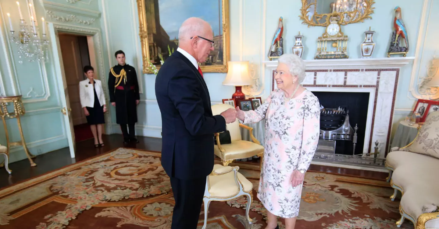 David Hurley meeting Queen Elizabeth back in 2016.