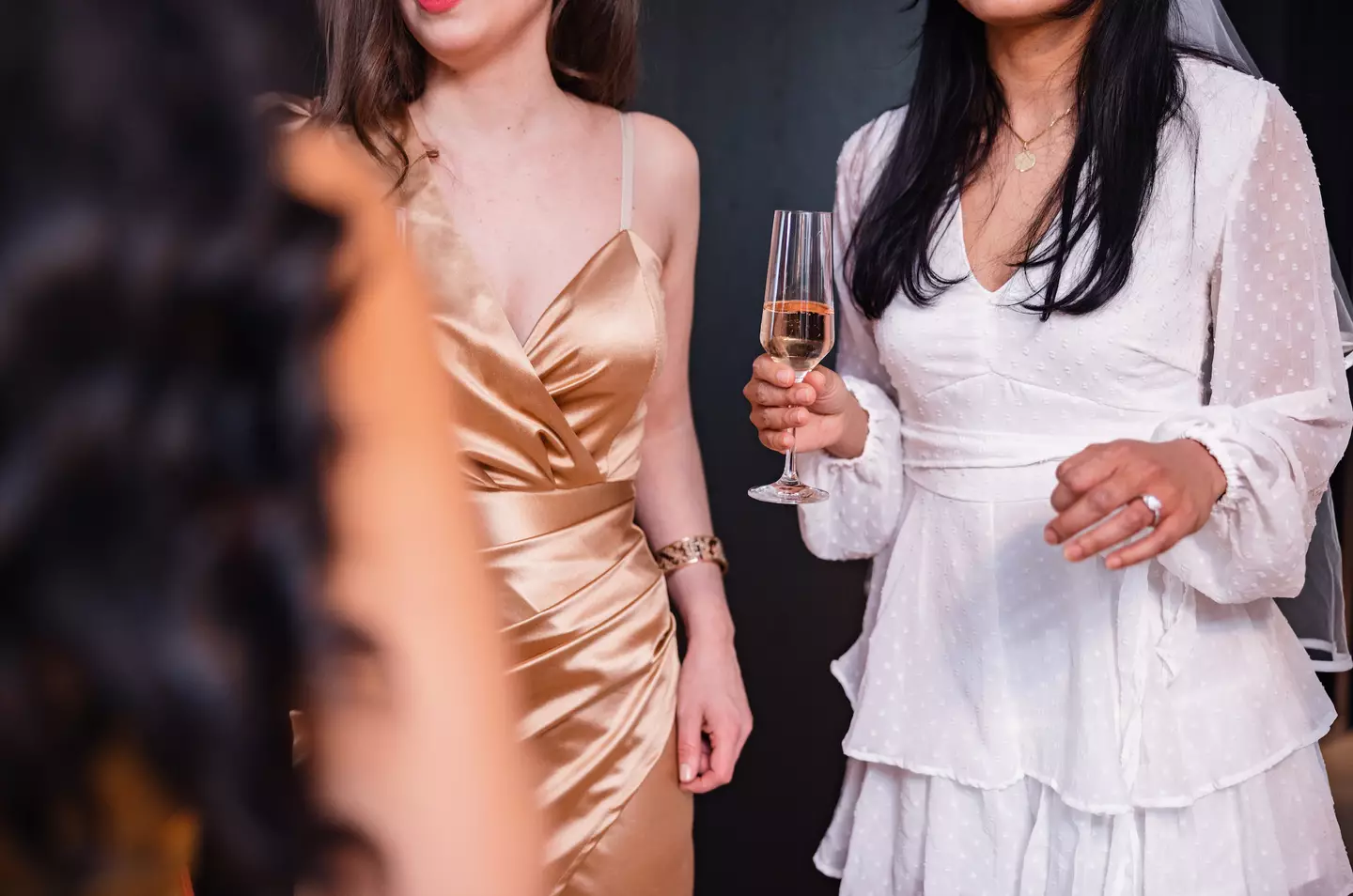 The bridesmaid asked for advice online. (AzmanJaka/Getty stock photo)