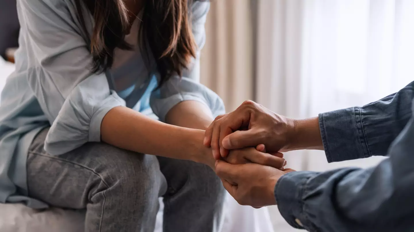 Couples therapist reveals surprising relationship benefit of not having sex