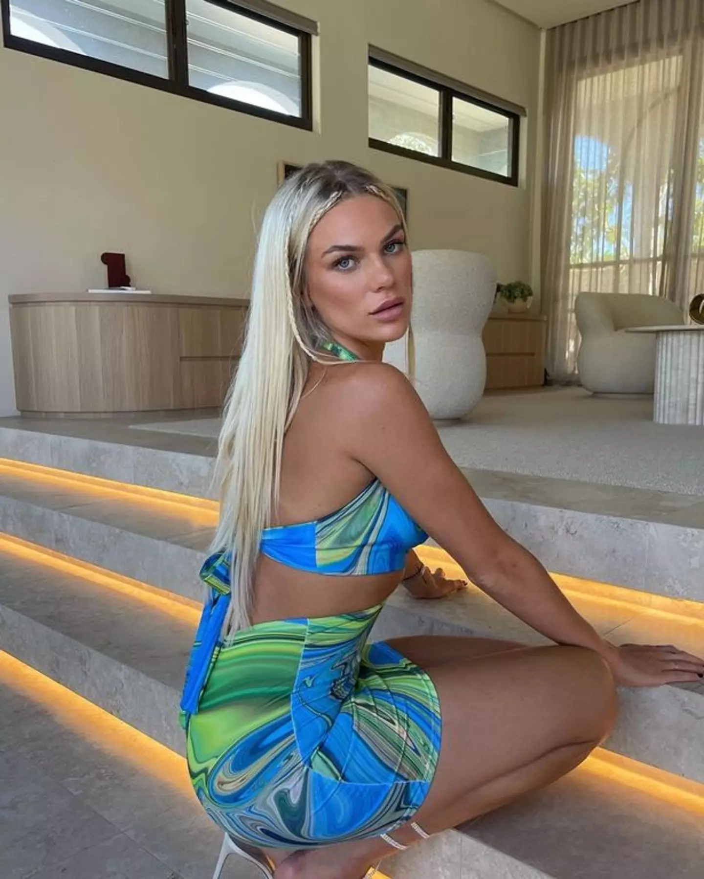 Influencer Chloe Szepanowski removed a photo of her son after followers warned her of a potential danger.