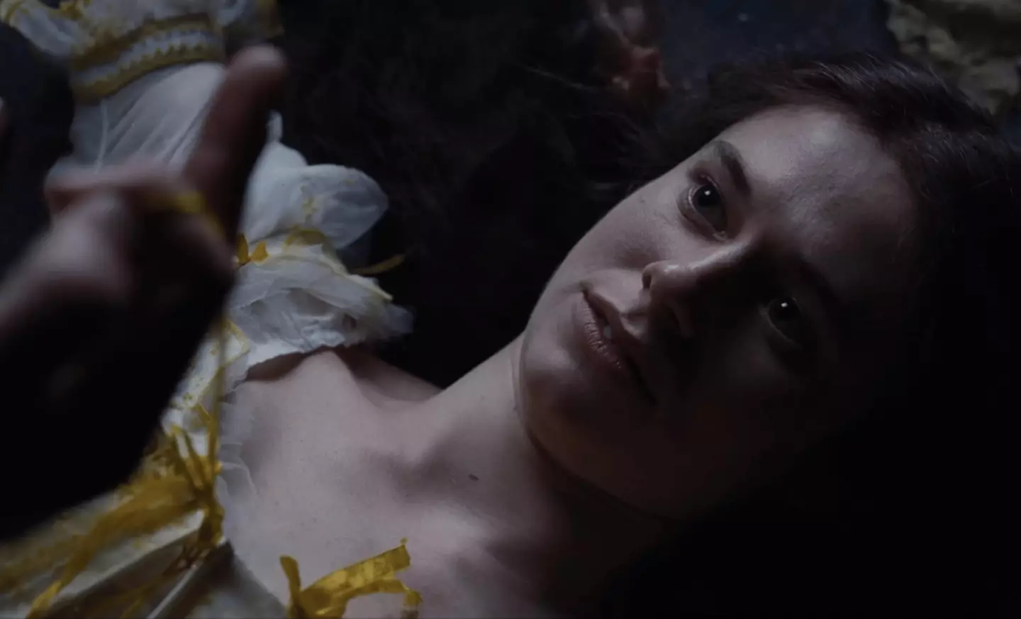 Critics have slammed producers for fetishising Heathcliff's treatment of Isabella (Warner Bros.)