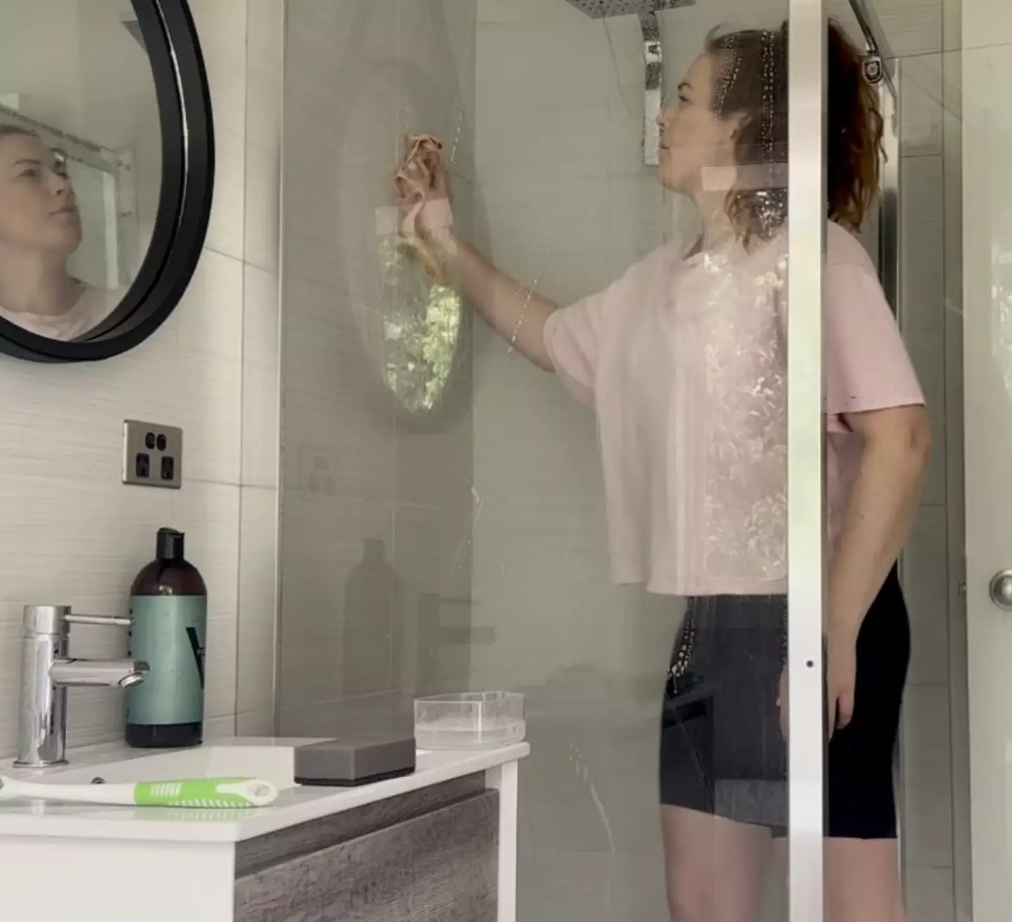 The 'cleanfluencer' regularly shares tips online.