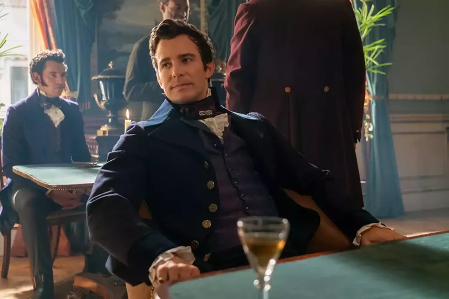 Could Benedict be the next main character? (Netflix)