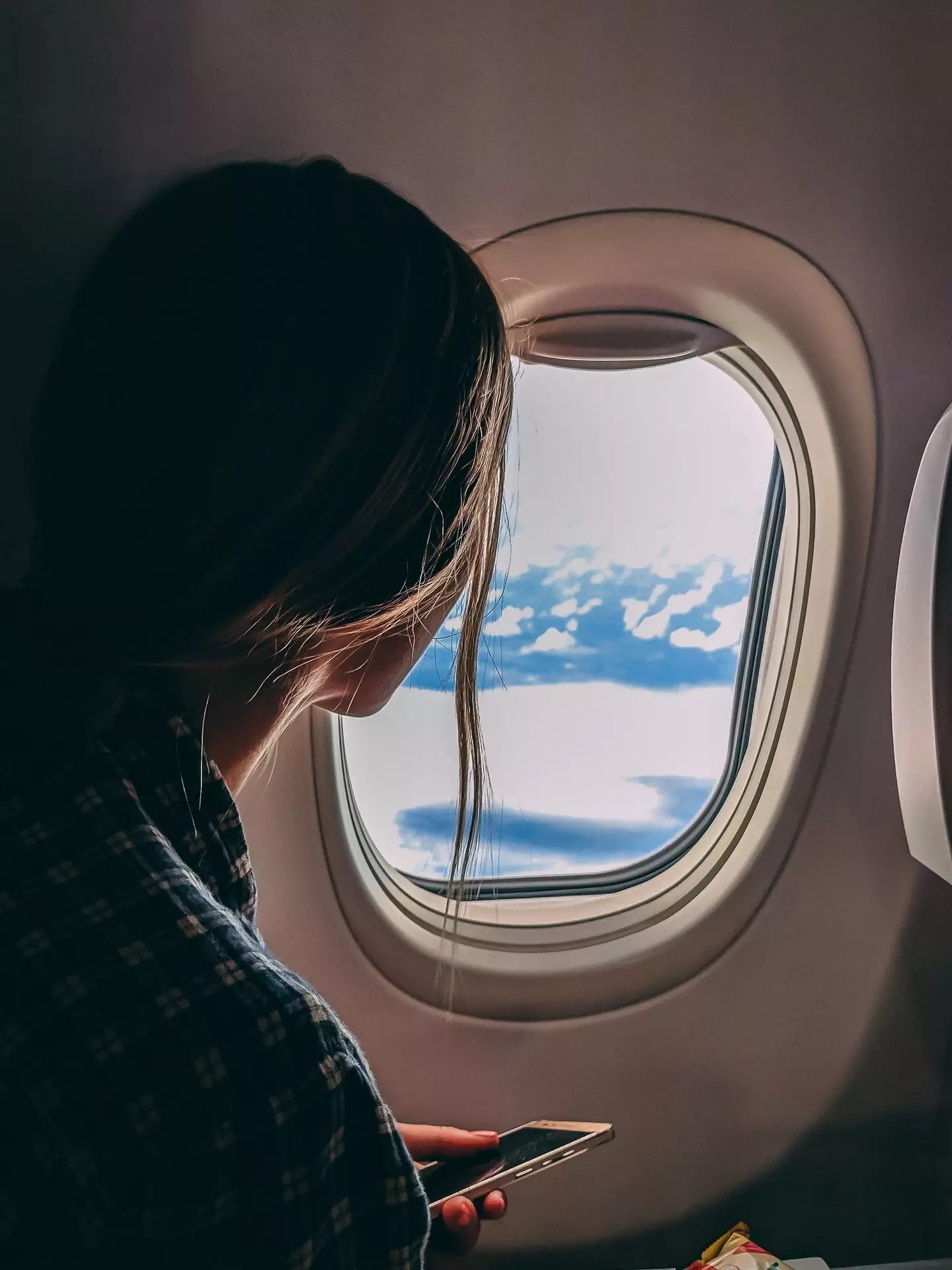 The expert has warned against wearing leggings on a plane.