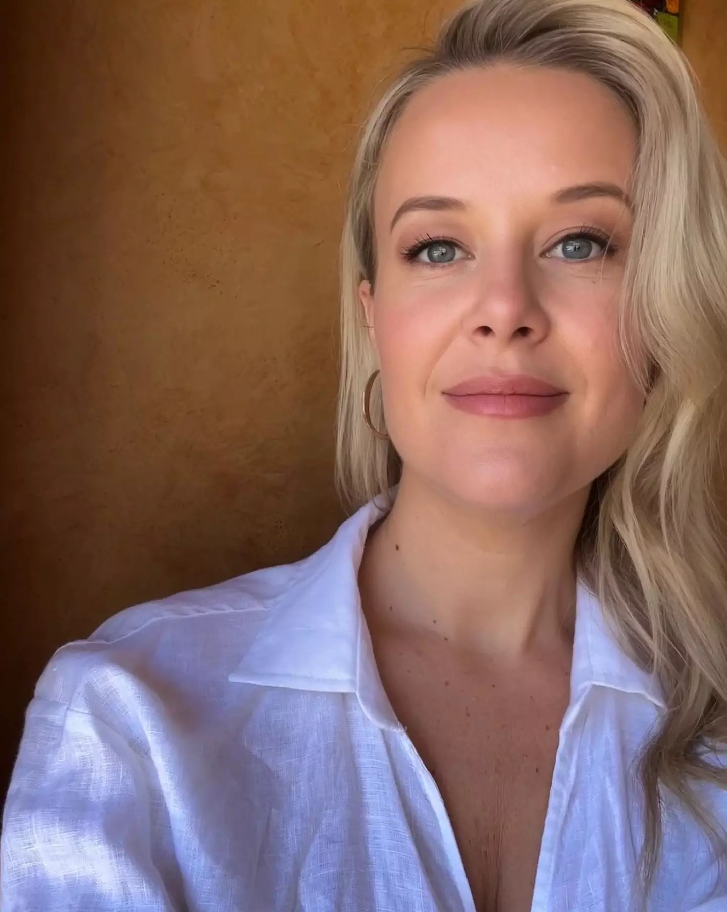 Jana explained the situation.