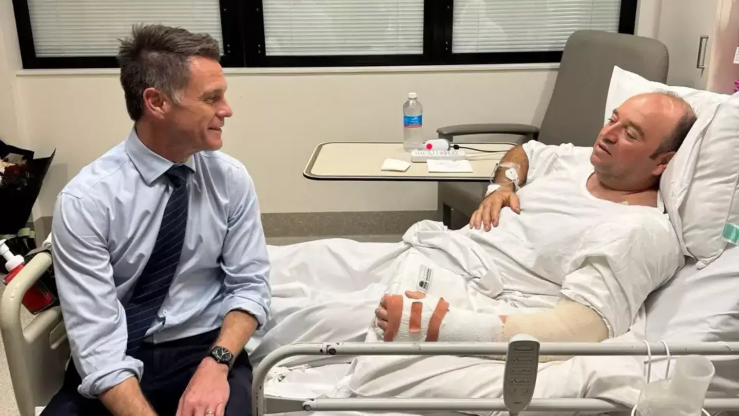 Facebook/Chris Minns