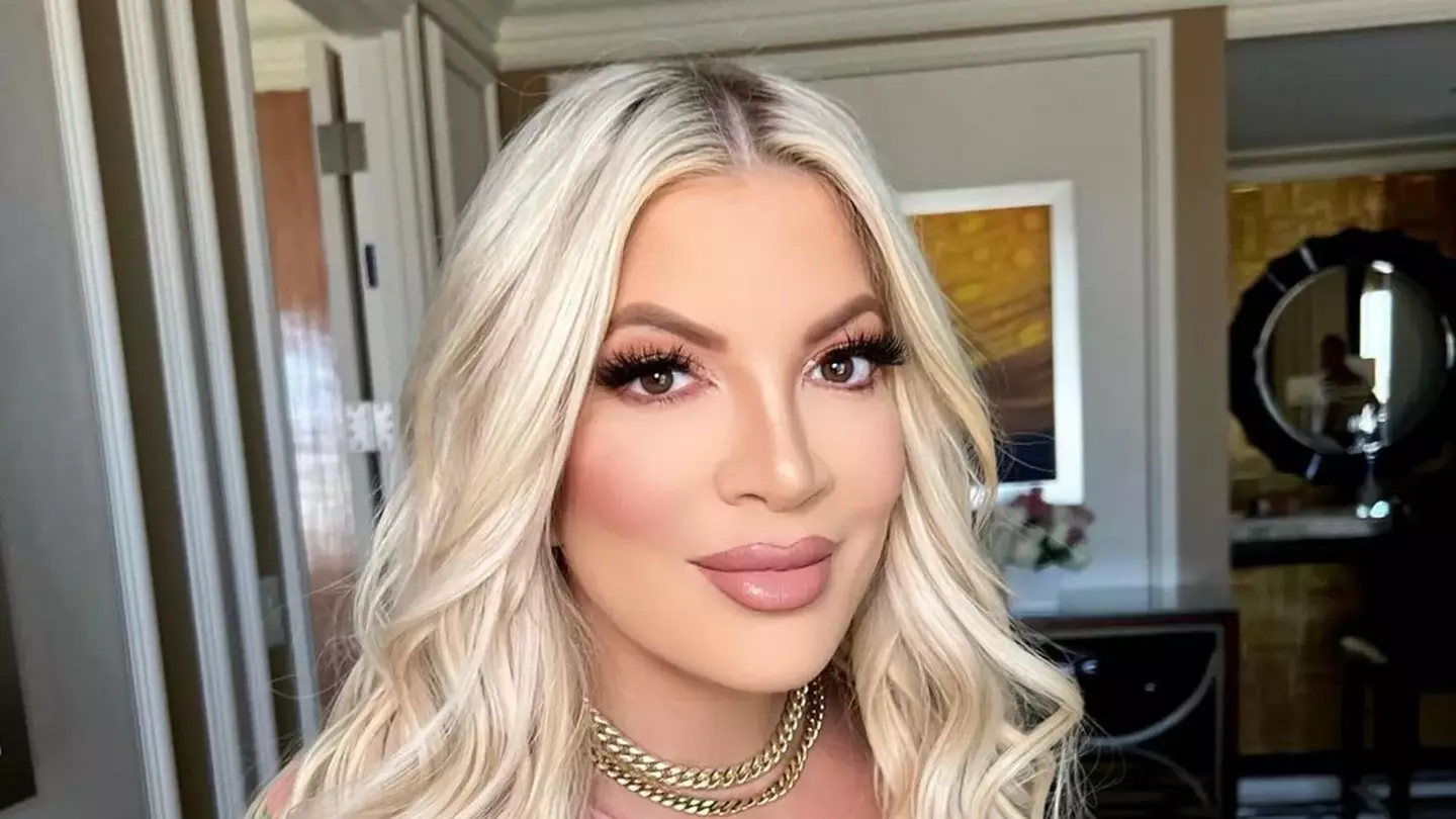 Tori Spelling reveals she doesn’t drink water in bizarre admission