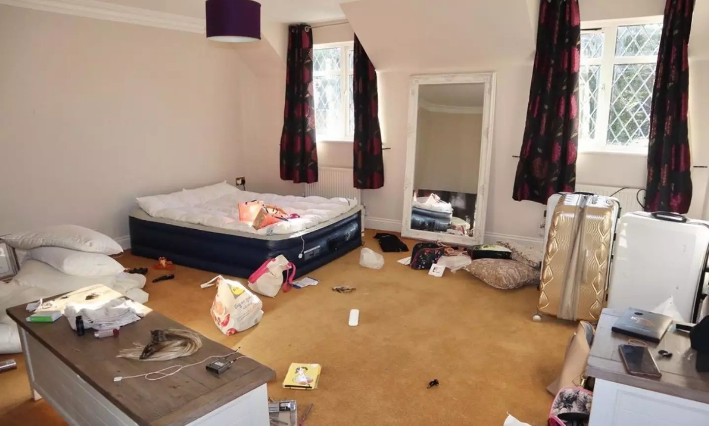 Faye's messy bedroom raised a few eyebrows (