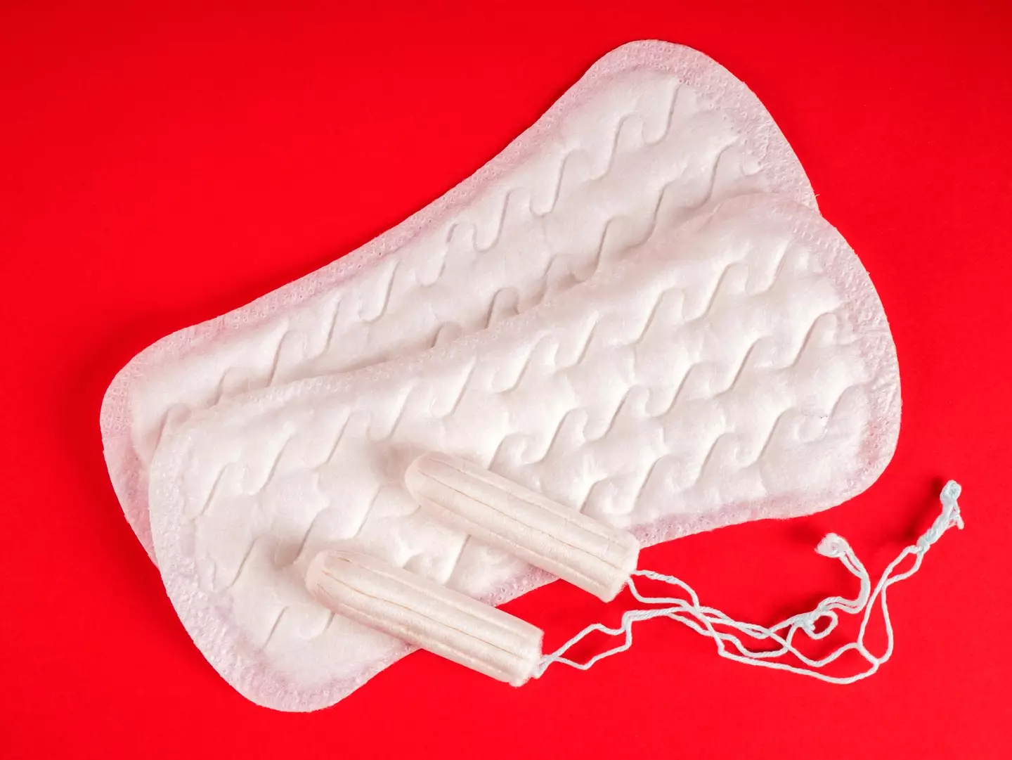 Julia flushed her maxi pad down the toilet because there was 'no trashcan'.