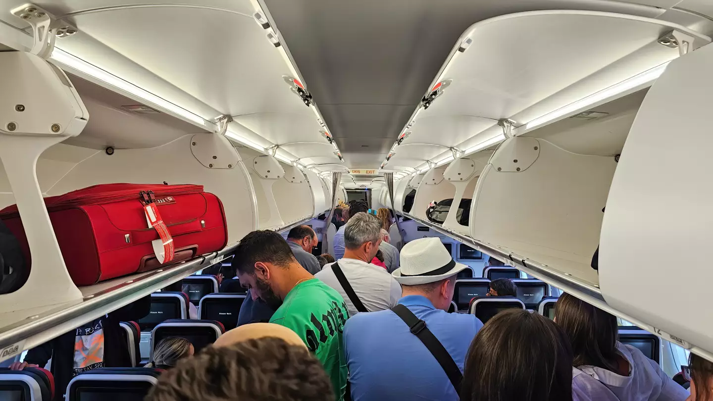 Country starts punishing impatient passengers who break major 'plane etiquette' rule and people aren’t impressed