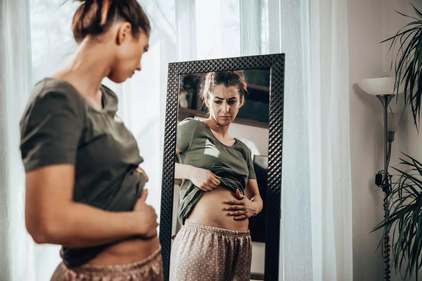 While bloating is common, it could be a sign of poor gut health. (MilanMarkovic/Getty)