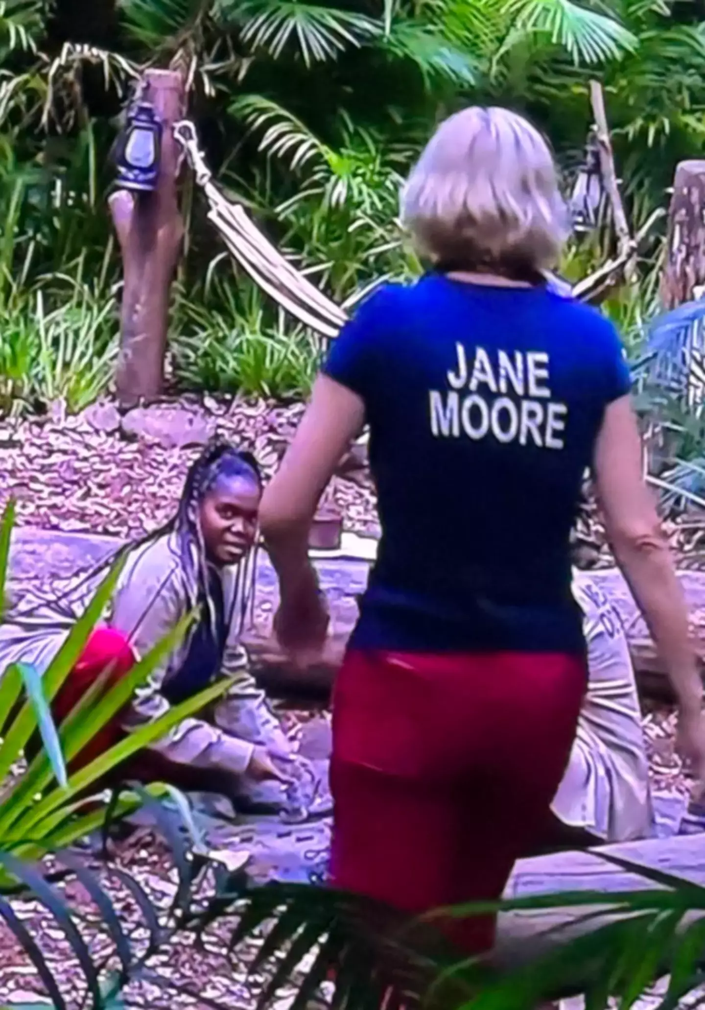 The t-shirts no longer bears the contestants' voting number (ITV)