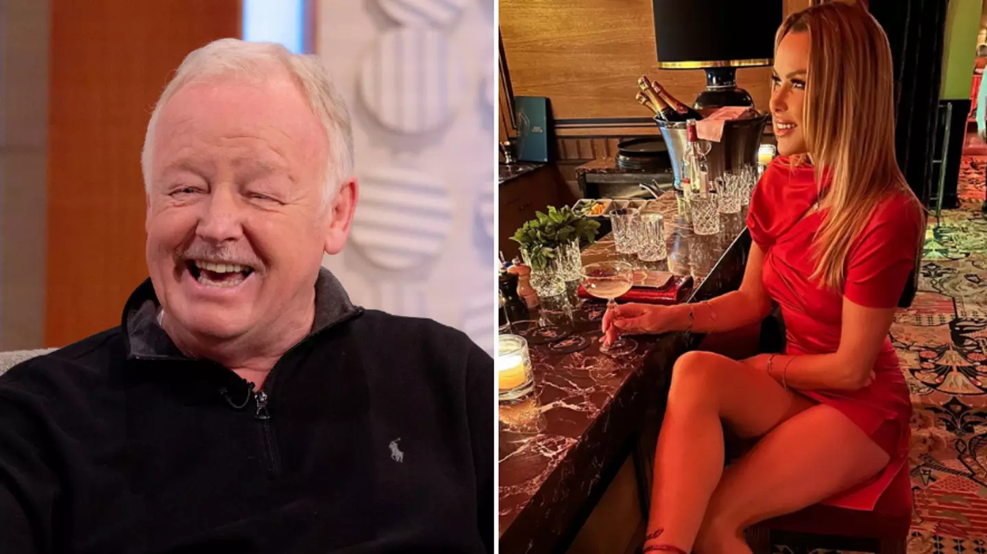 Les Dennis mocks ex-wife Amanda Holden's latest picture