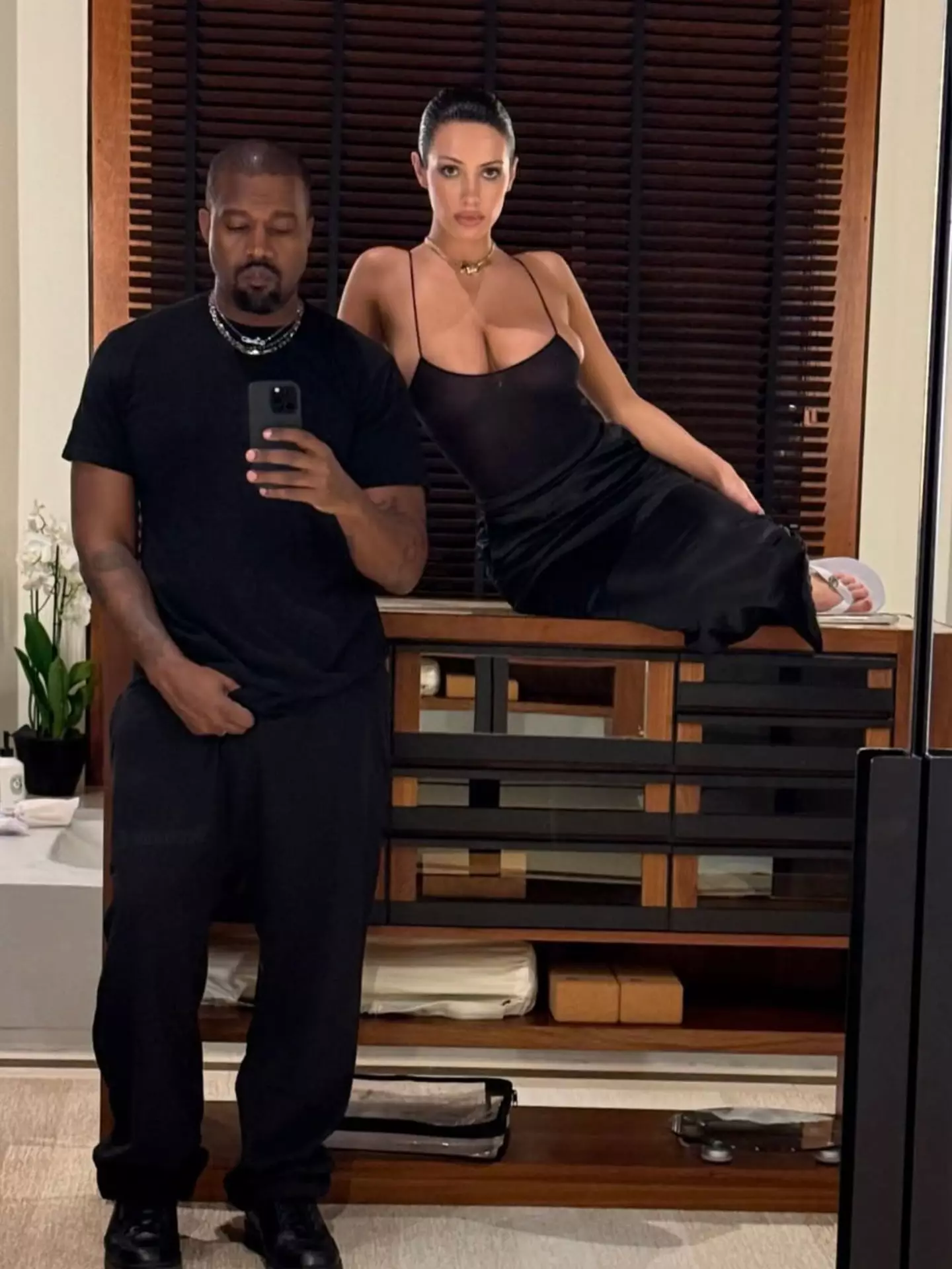 Kanye West shared pictures with his wife Bianca (Instagram/@ye)
