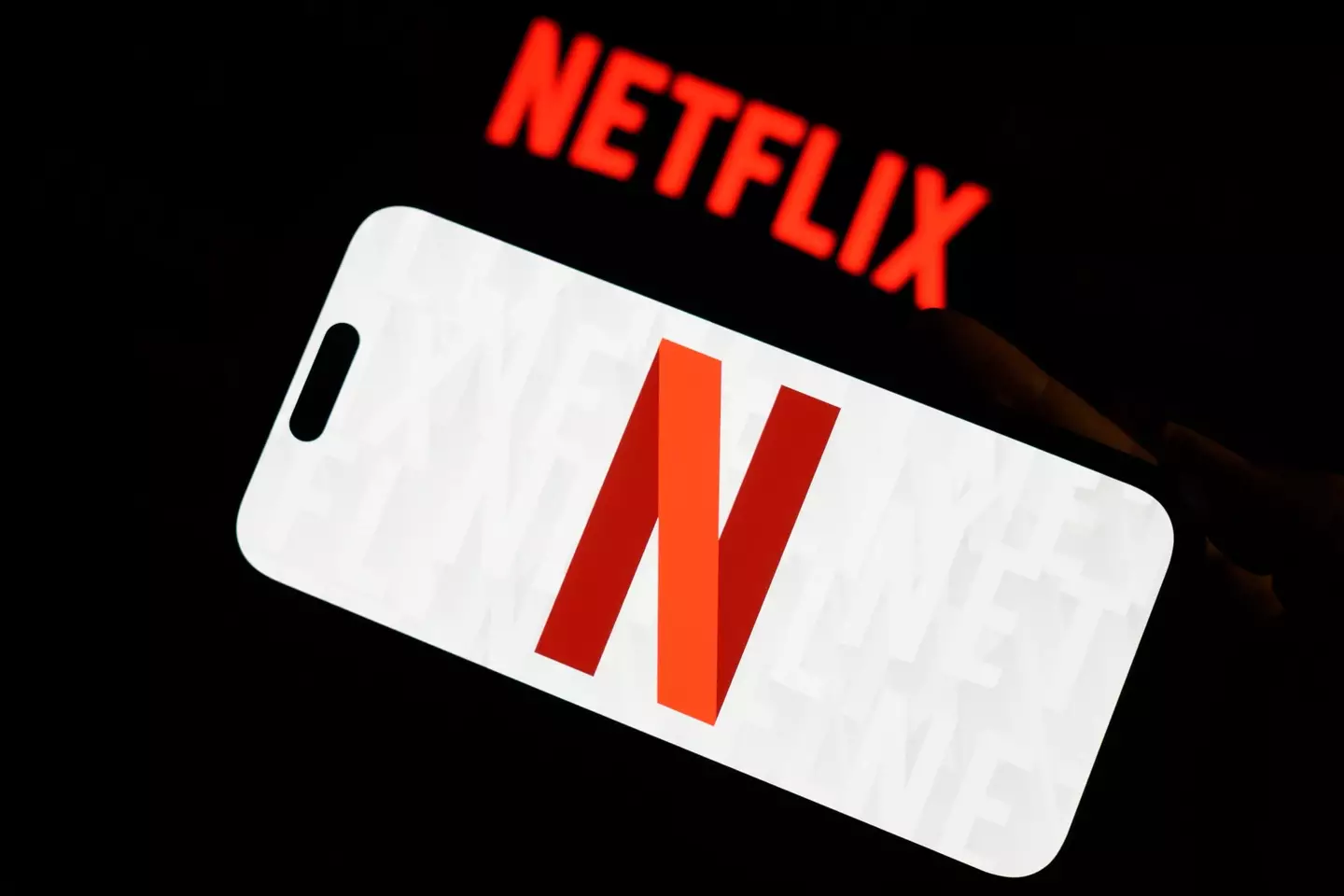 Your Netflix subscription alone will not be enough to watch the fight. (Ahmet Serdar Eser/Anadolu via Getty Images)