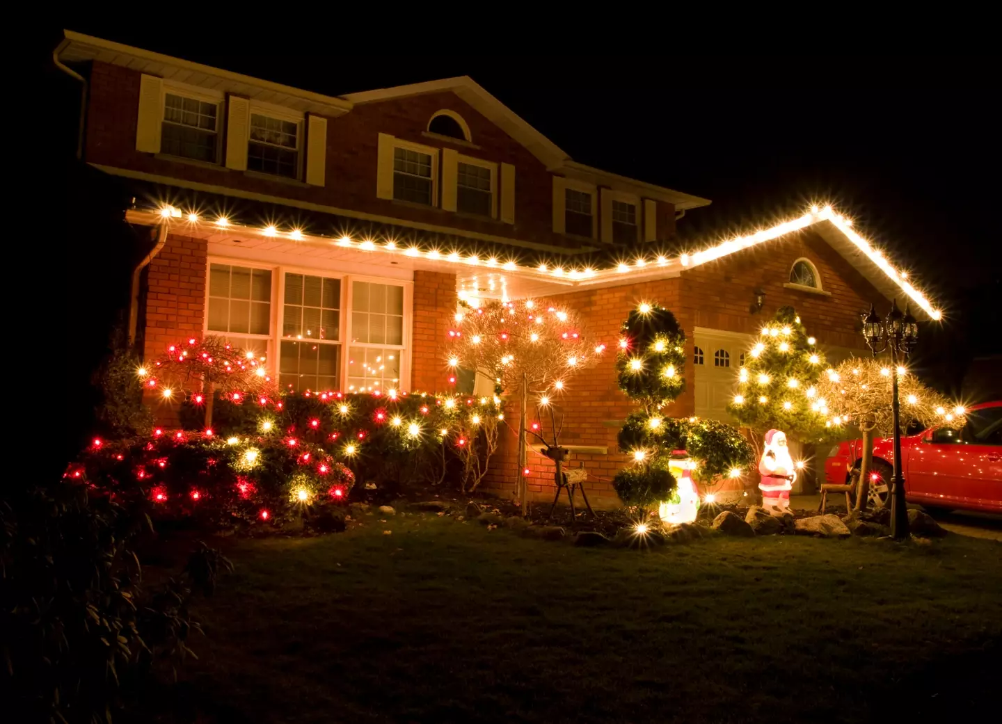 Exterior lights can turn off robbers from targeting your property.