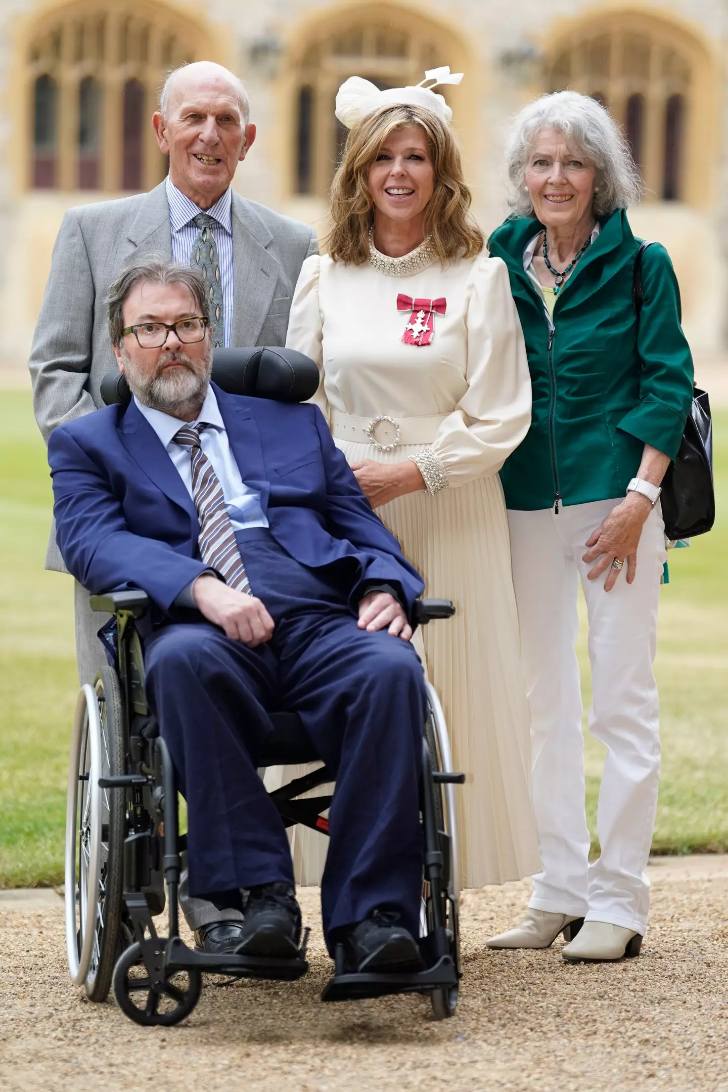 Kate Garraway has announced the tragic passing of her husband, Derek.