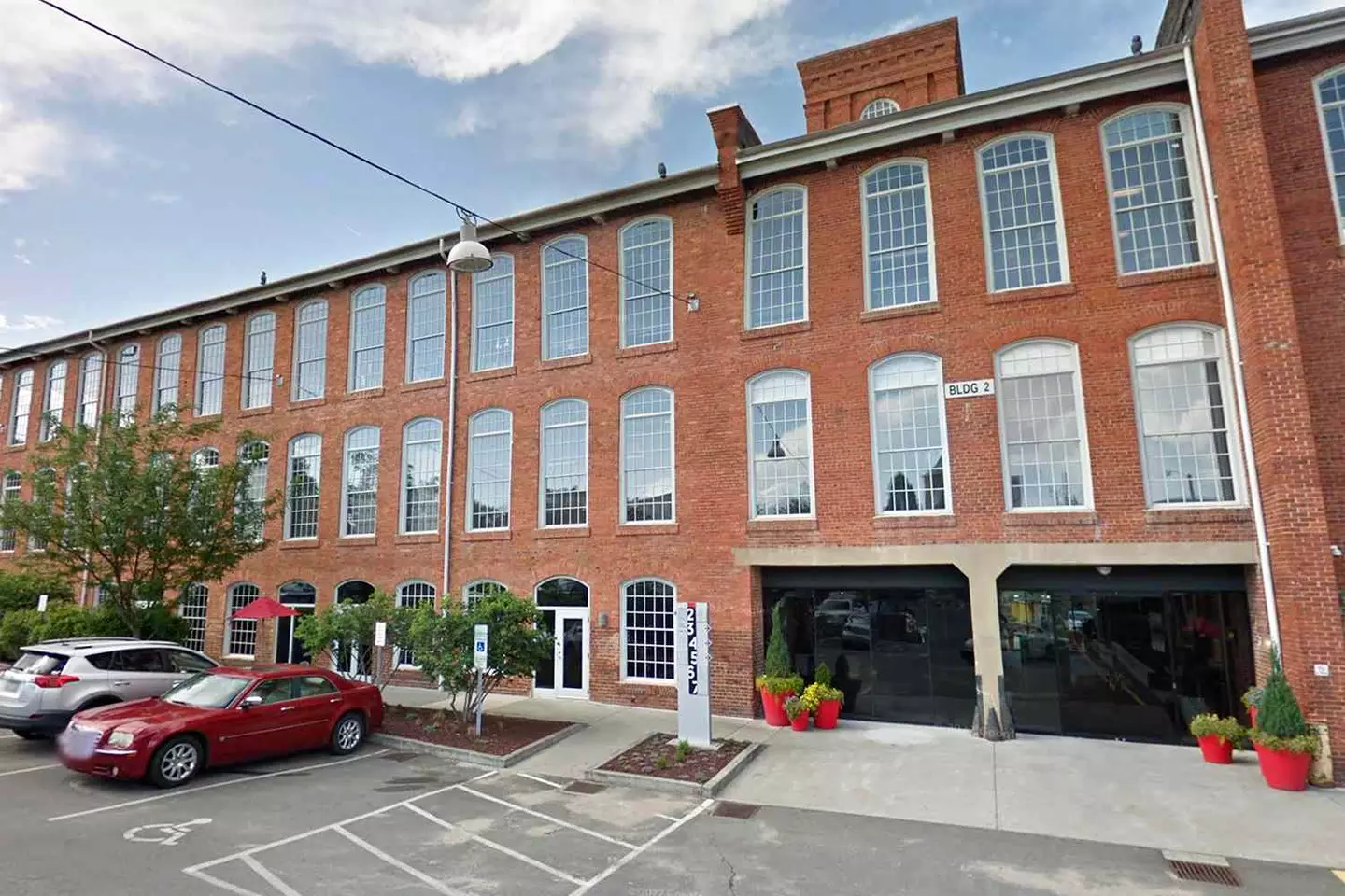 The Cotton Room in North Carolina has come under fire after refusing a nearly $20k deposit after a groom suddenly lost his life (Google)