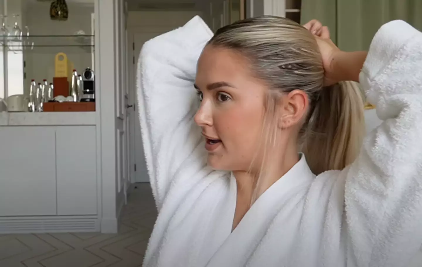 The mother-of-one claimed she was blindsided by the revelation (YouTube/@mollymae9879